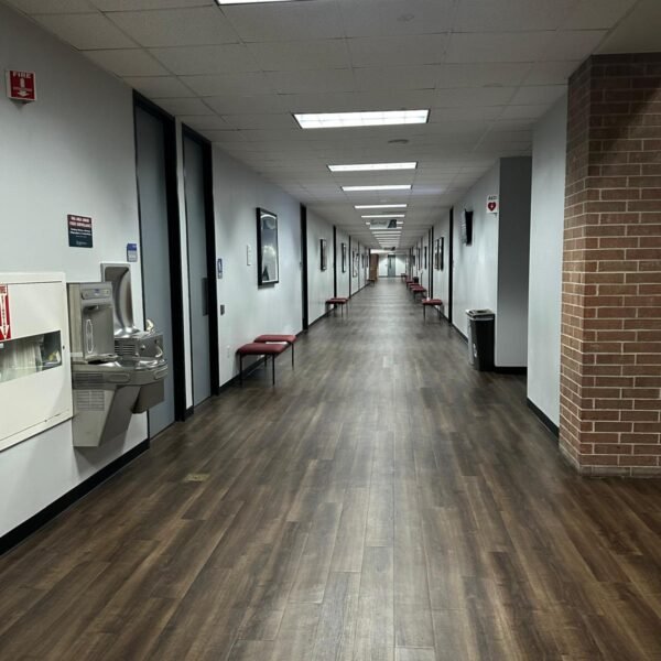 Institutional

Skilled labor for schools, universities, hospitals, and other public service buildings that demand discretion,
coordination, and compliance.